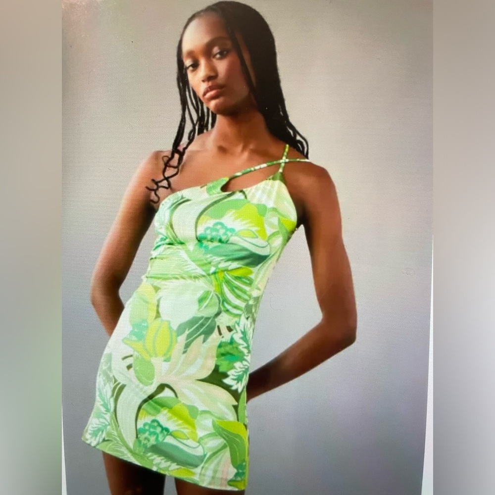 ❤️ URBAN OUTFITTERS KISS THE SKY ONE STRAP SHOULDER MINI DRESS SIZE M